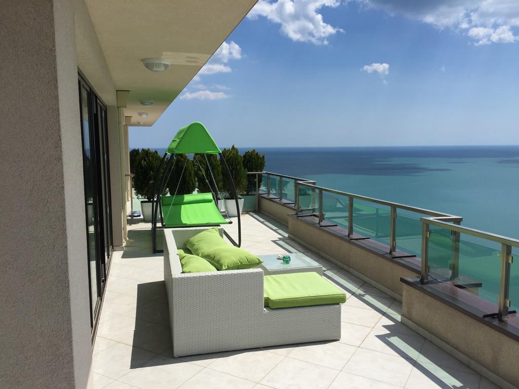 Calithea Complex Aparthotel Kavarna Ruang foto